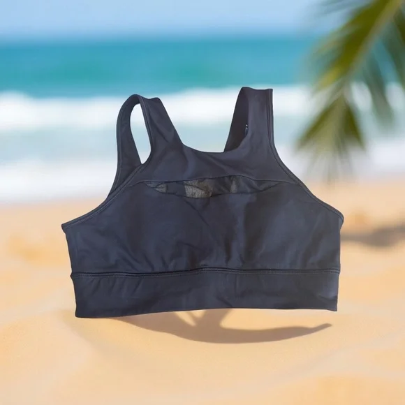 Lululemon Athletica Black and White Athletic Shorts and sport bra bundle. Athletic Shorts